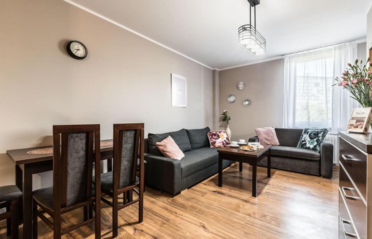 Rent Like Home - Gwiazdzista 10 Wroclaw Exterior photo